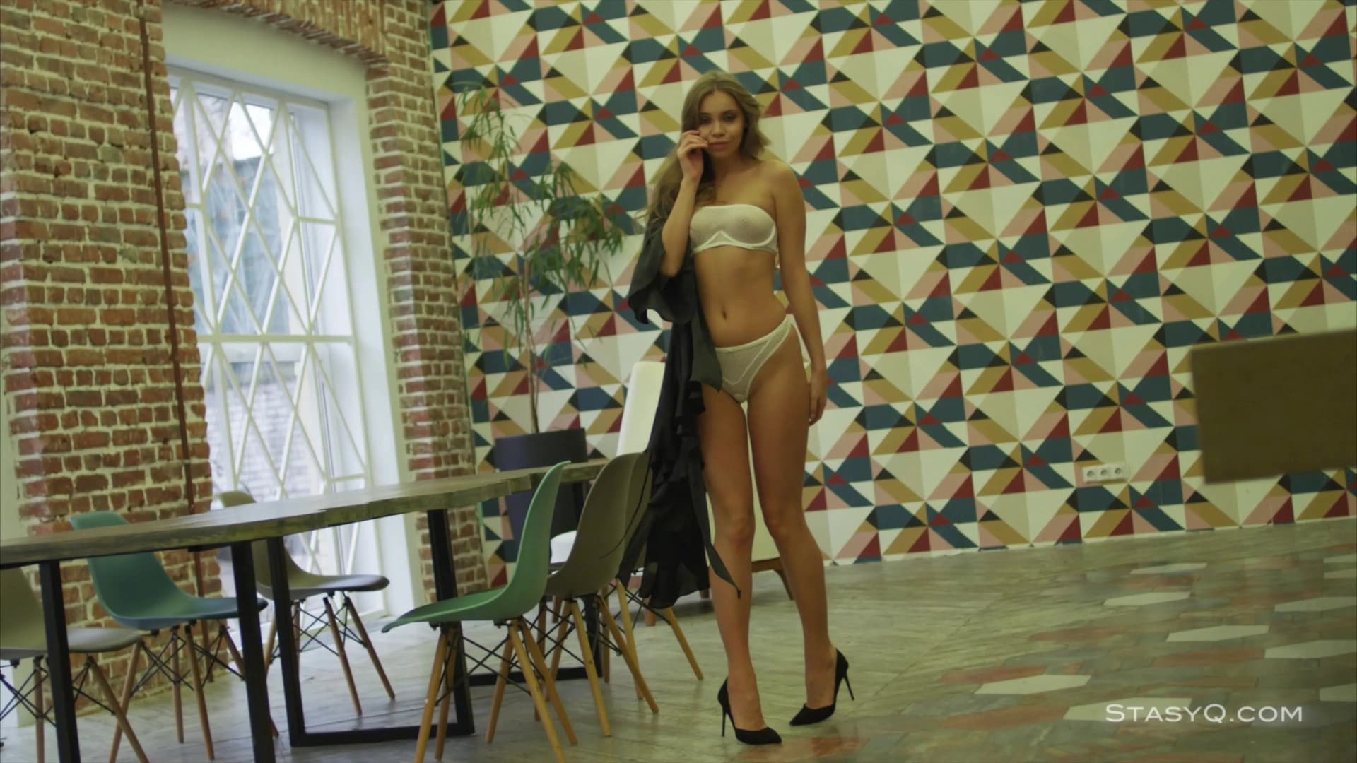 Young Blonde Shows Her Pussy and Big Tits