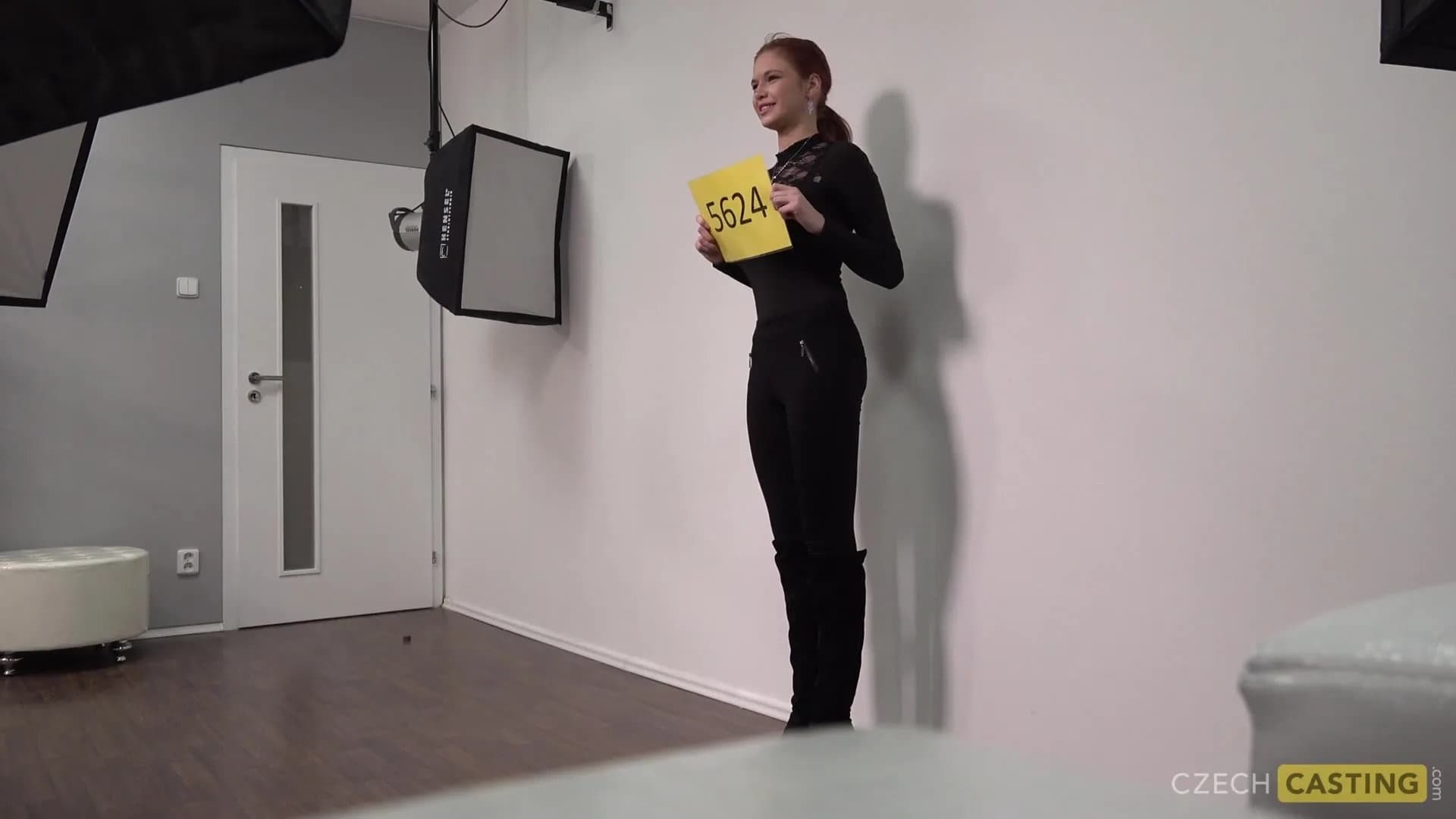 5624 Nada (18) - Sensual Solo by Sophia Traxler