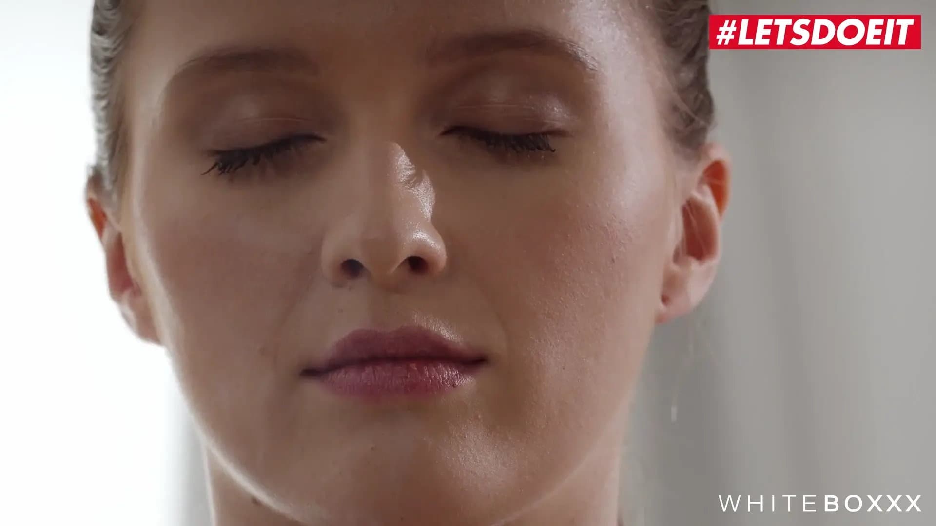 Teasing Massage Sex with a Czech Girl