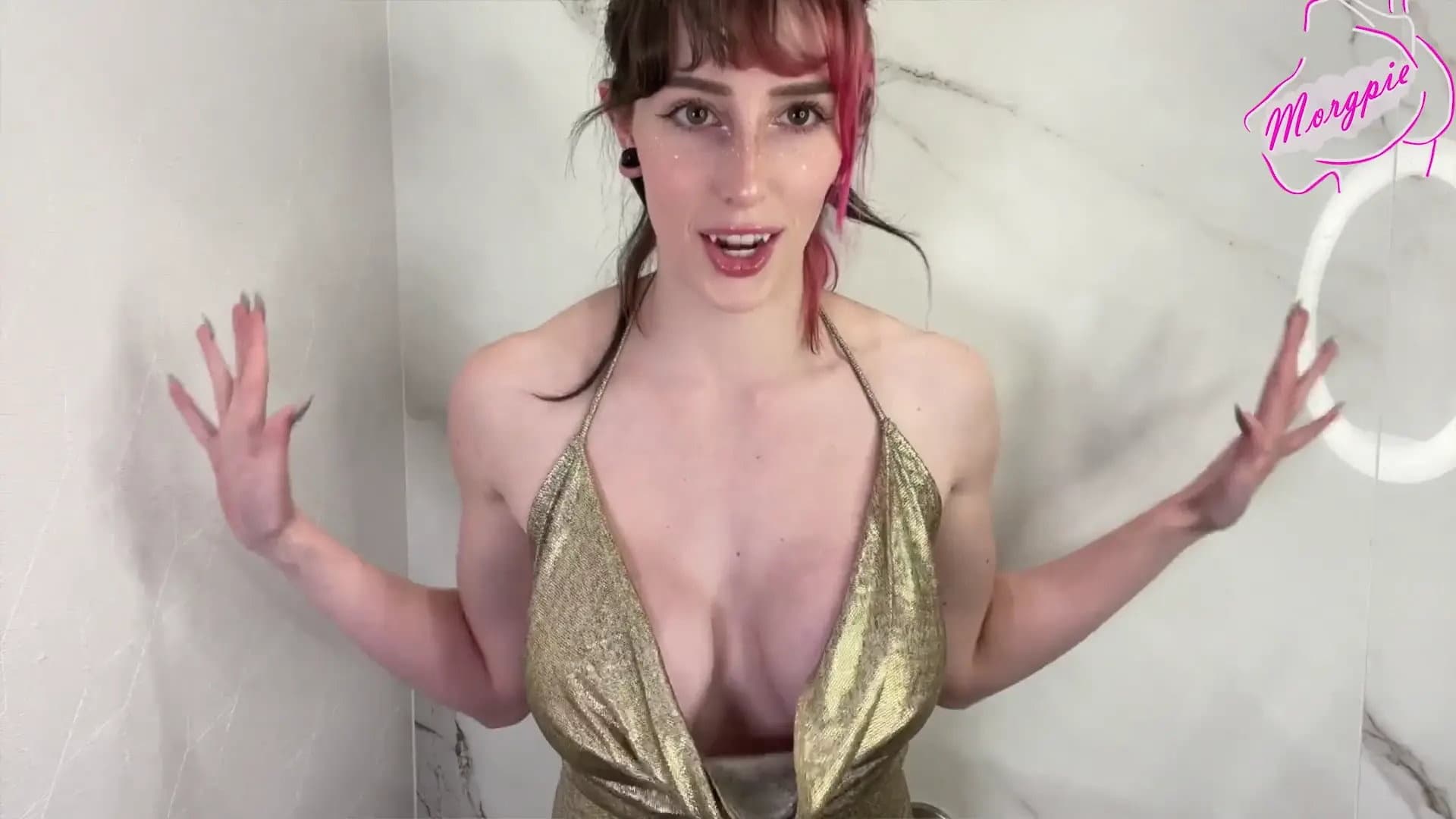 Oiled Up Me Fucking My Ass with Big Toys