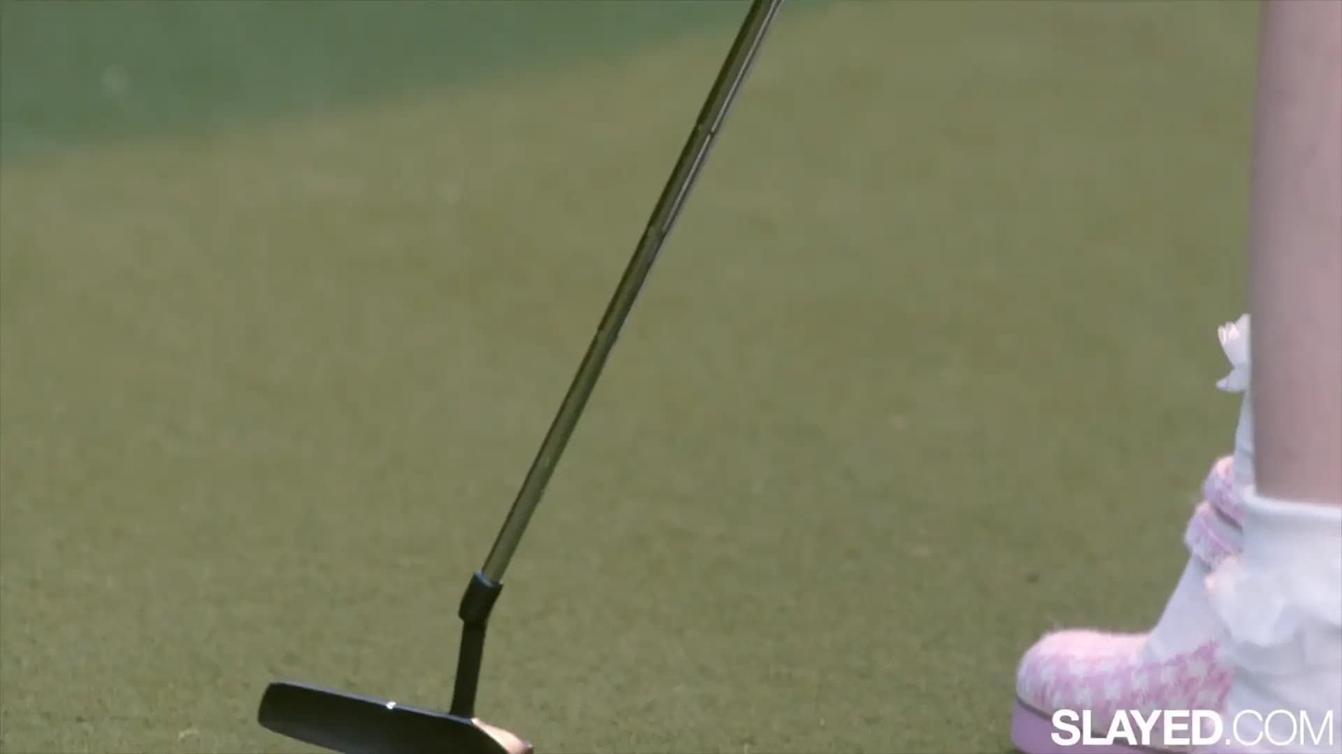 Naughty Lulu Shows Bestie Jennie how to Loosen Up