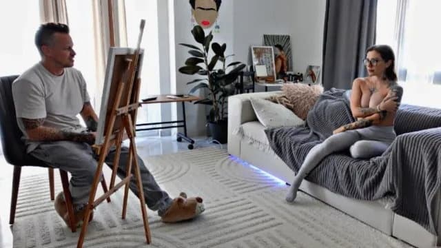 The Artist Stripped a Modest Model and Fucked Her Hard!