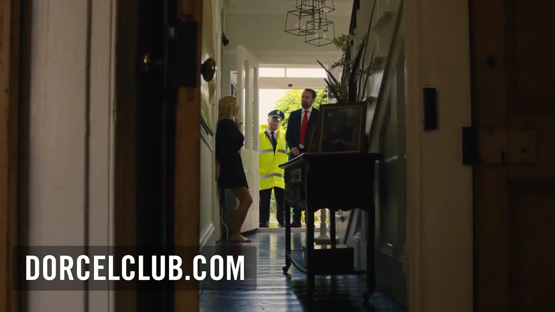 Instant Pleasure in the Stairs with Busty Milf Alexis Fawx