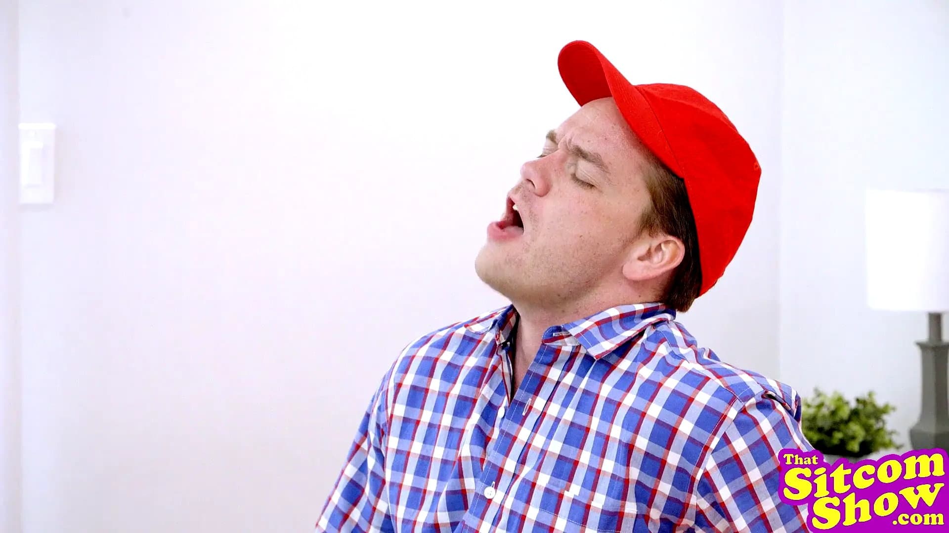 Leave It to Stepmoms Beaver - Emily's Seductive Practice S1:e10