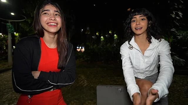 Public Pickup - We Met Her in a Park and Made Her Join a Threesome