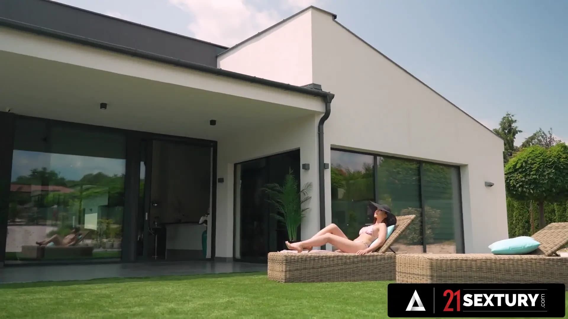 Stunning Angelica Heart Gets Her Ass Pounded by Her Lover