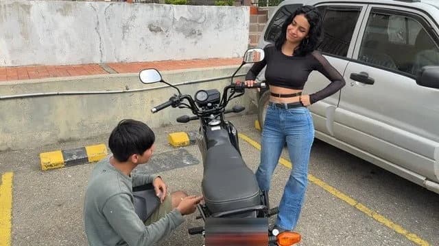 Cute Unknown Girl Asks for Motorcycle Help – Steamy Maintenance