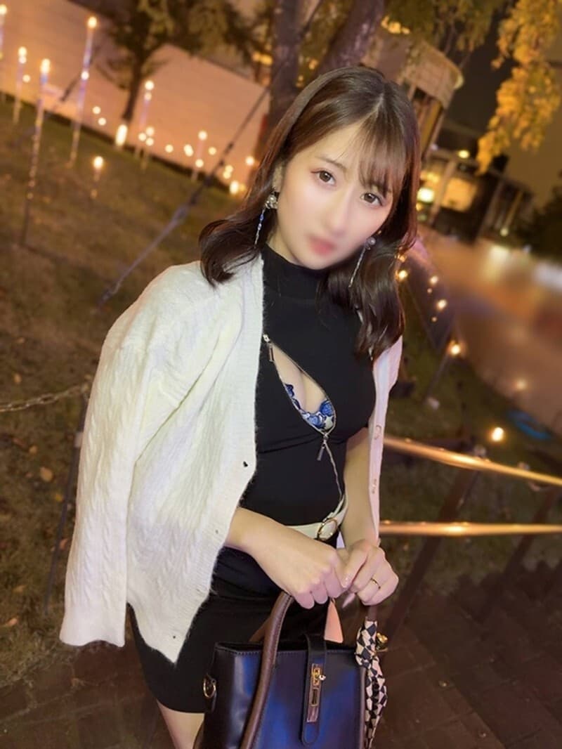 FC2-PPV-4811816 [Slutty Wife] Husband Approved ★ Creampie OK ★ Full-time Housewife, 28 Years Old